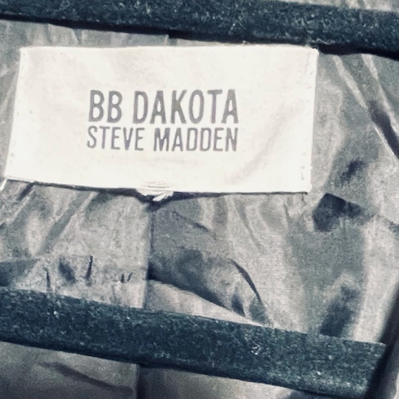 BB DAKOTA STEVE MADDEN DESIGNER FAUX LEATHER ASSYM ZIPPER EDGY MOTO JACKET SZ M - Picture 6 of 6